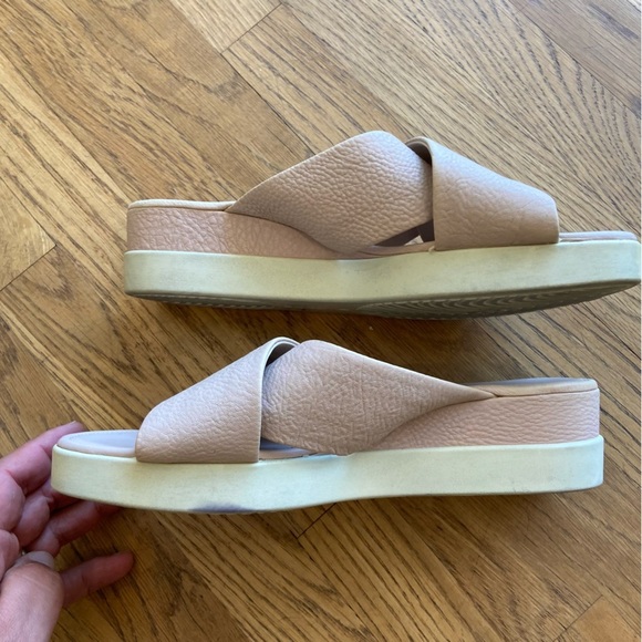 ECCO Touch Plateau Platform Criss Cross Slide Sandals Womens Sz 8 - Picture 3 of 11